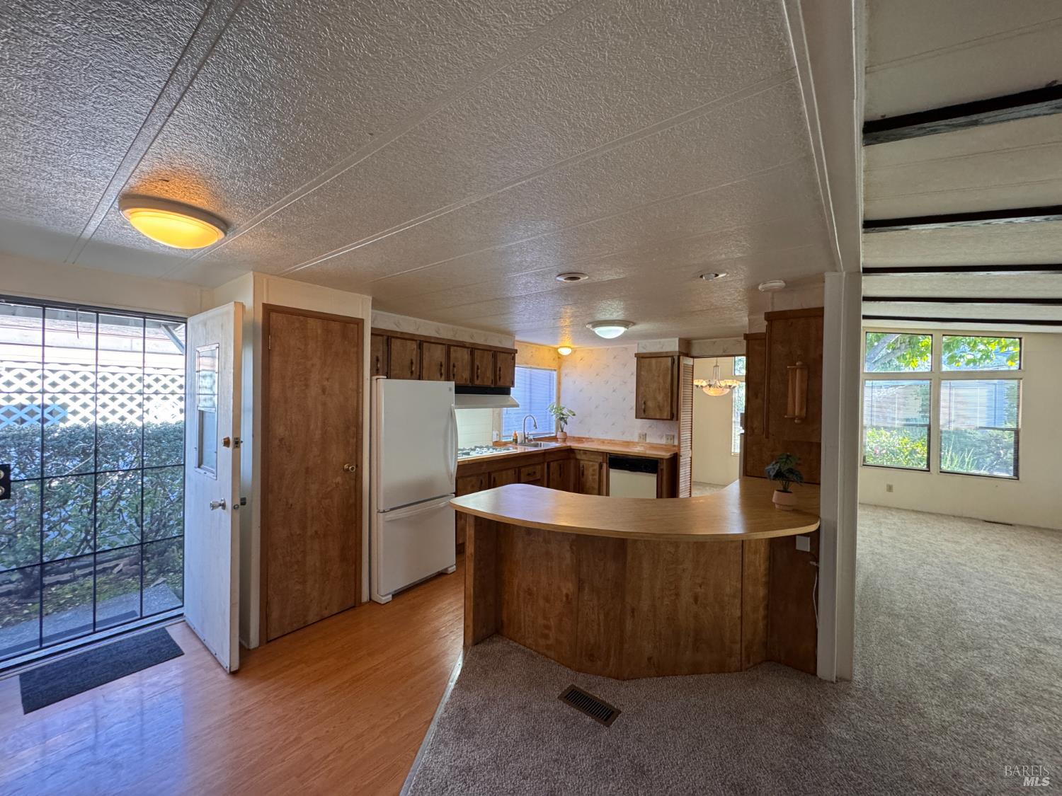 97 Glenoak Court Santa Rosa, CA 95409 - Photo 15 of 35