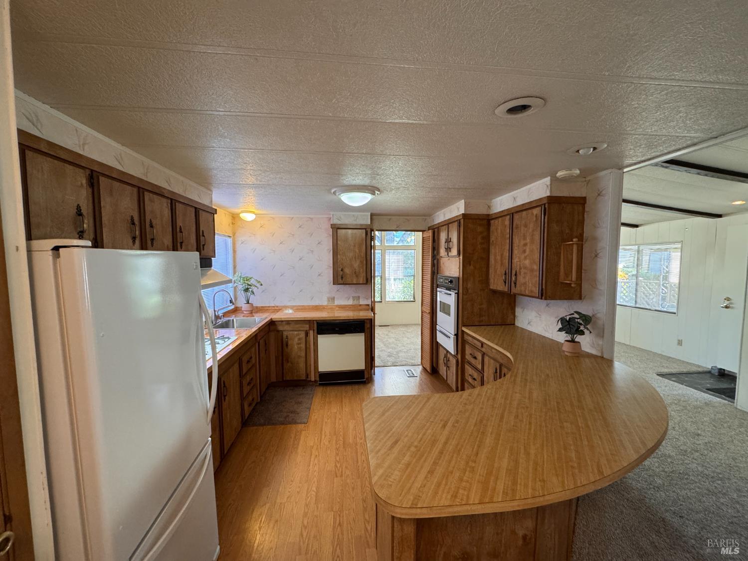 97 Glenoak Court Santa Rosa, CA 95409 - Photo 17 of 35