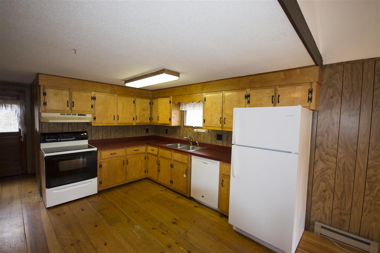 823 S Road Peru, VT 05152 - Photo 4 of 10 Gallery Image 4