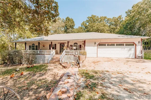 $270,000 | 14011 Cobra Drive, Dixon, MO 65459