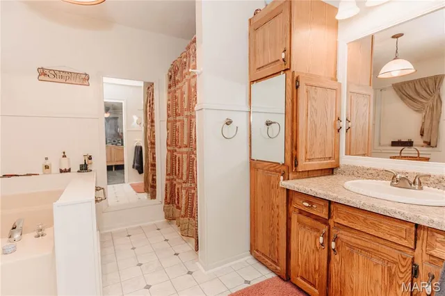 $270,000 | 14011 Cobra Drive, Dixon, MO 65459