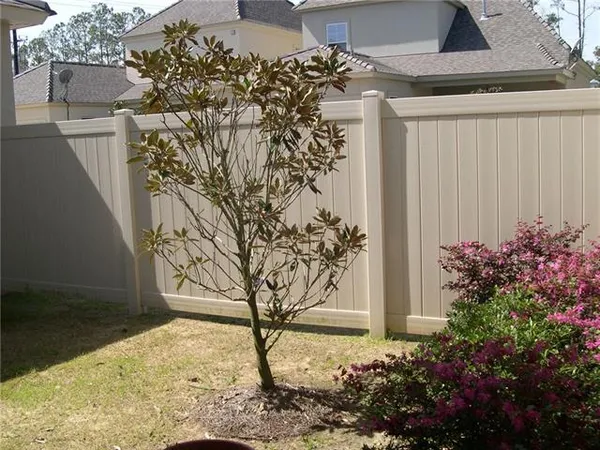 $2,600 | 105 Pine Alley, Mandeville, LA 70471