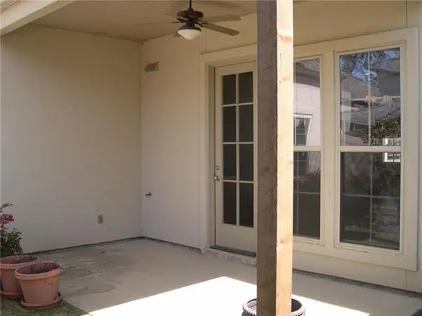 $2,600 | 105 Pine Alley, Mandeville, LA 70471
