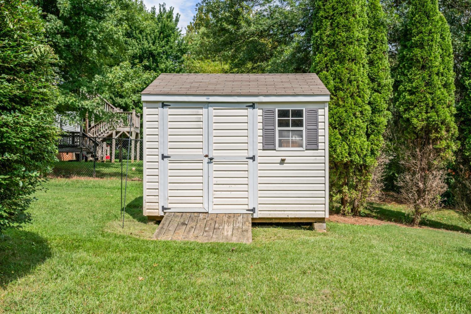 1839 Goode Road Goode, VA 24556 - Photo 49 of 66 Gallery Image 49