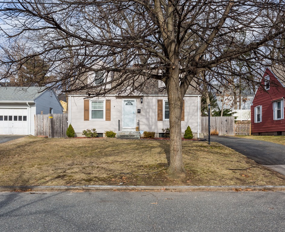 15 Copeland Street Springfield, MA 01108 - Photo 1 of 21 Gallery Image 1