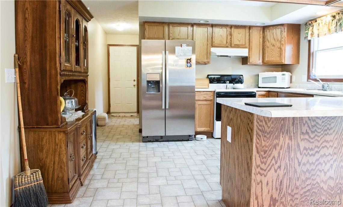 59645 Homeport Road South Lyon, MI 48178 - Photo 7 of 34 Homeport2 - 07.jpg