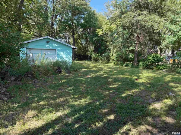 $16,900 | 721 Mulberry Street, Galesburg, IL 61401