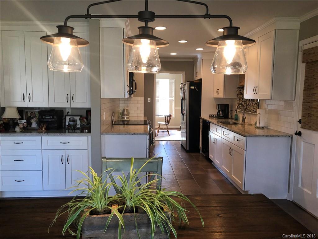 1594 Daybreak Ridge Road Kannapolis, NC 28081 - Photo 9 of 25 Gallery Image 9