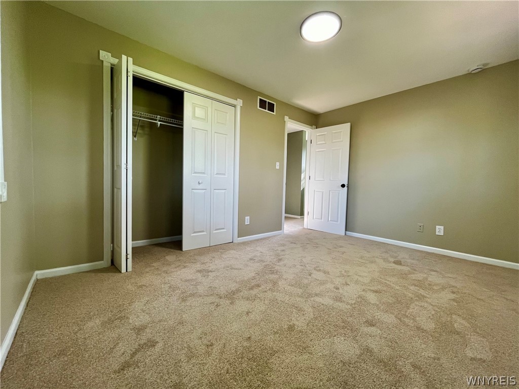 2554 Niagara Road Niagara Falls, NY 14304 - Photo 23 of 27