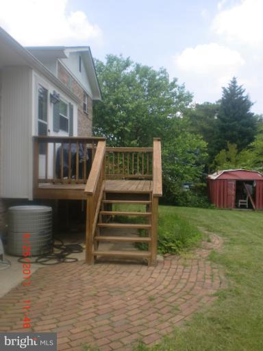 Exterior (Rear)
