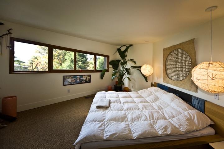2409 Medcliff Road Santa Barbara, CA 93109 - Photo 3 of 9 Master Bedroom