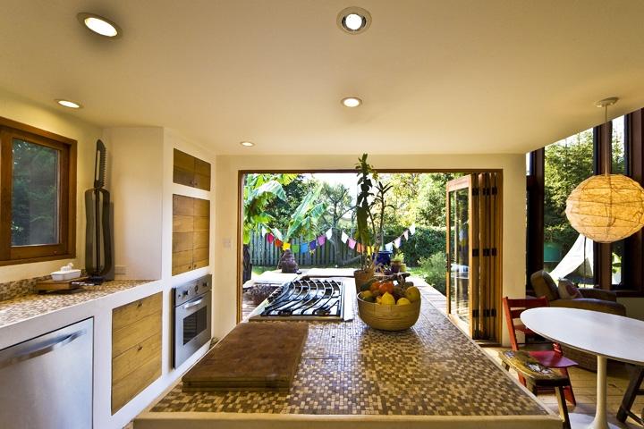 2409 Medcliff Road Santa Barbara, CA 93109 - Photo 6 of 9 Kitchen/Entertaining Deck