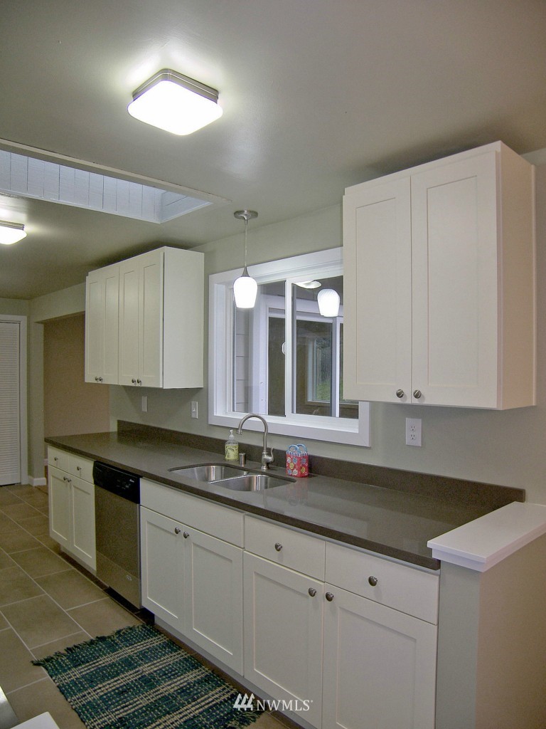 506 Fern Road Bellingham, WA 98225 - Photo 7 of 18 Gallery Image 7