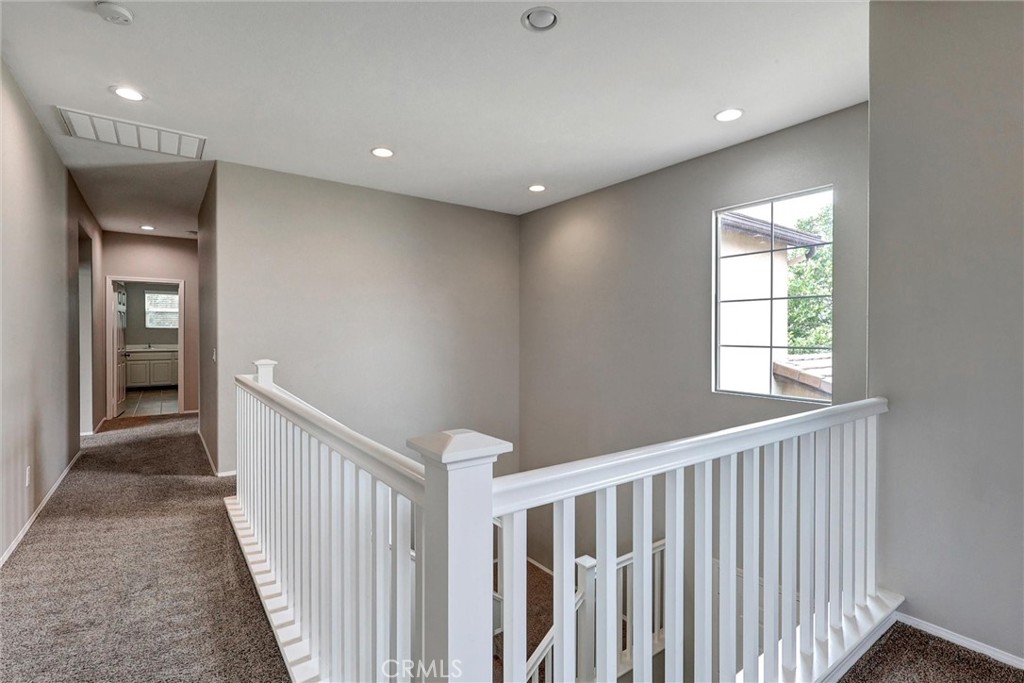 13387 Babbling Brook Way Eastvale, CA 92880 - Photo 32 of 75 Hallway