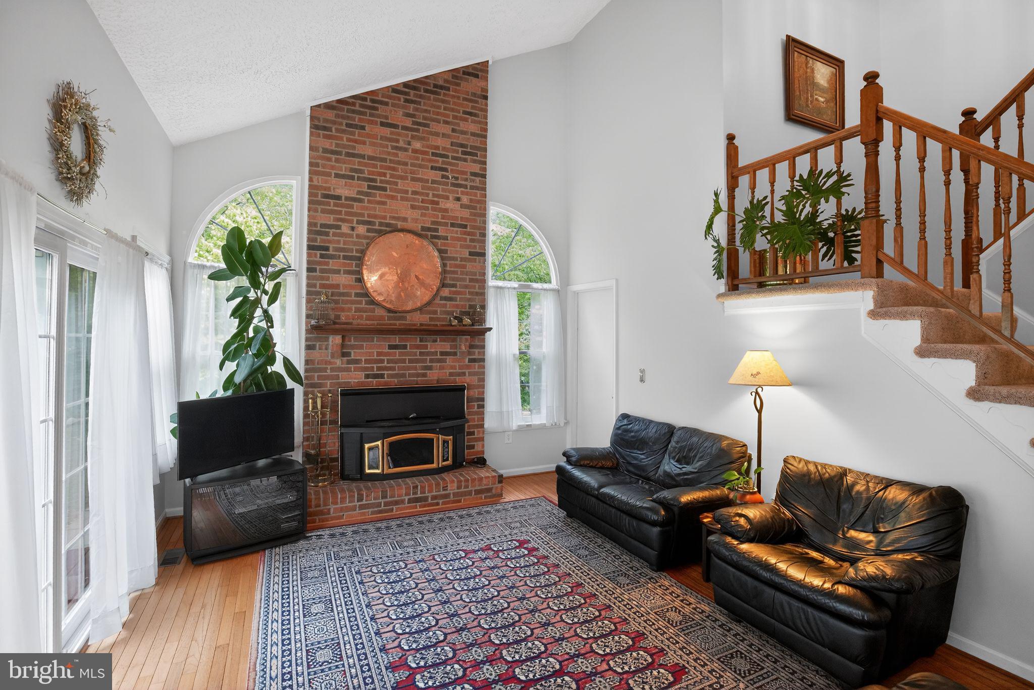 960 Dalrymple Road Sunderland, MD 20689 - Photo 22 of 51 Family Room with fireplace