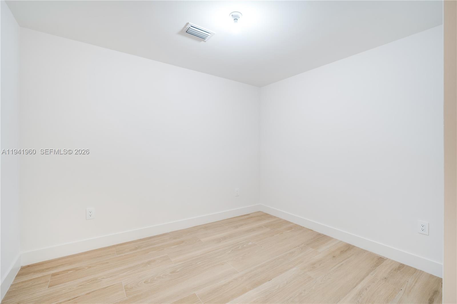 700 Northeast 24th Street, Unit 4203 Miami, FL 33137 - Photo 25 of 51 a view of an empty room