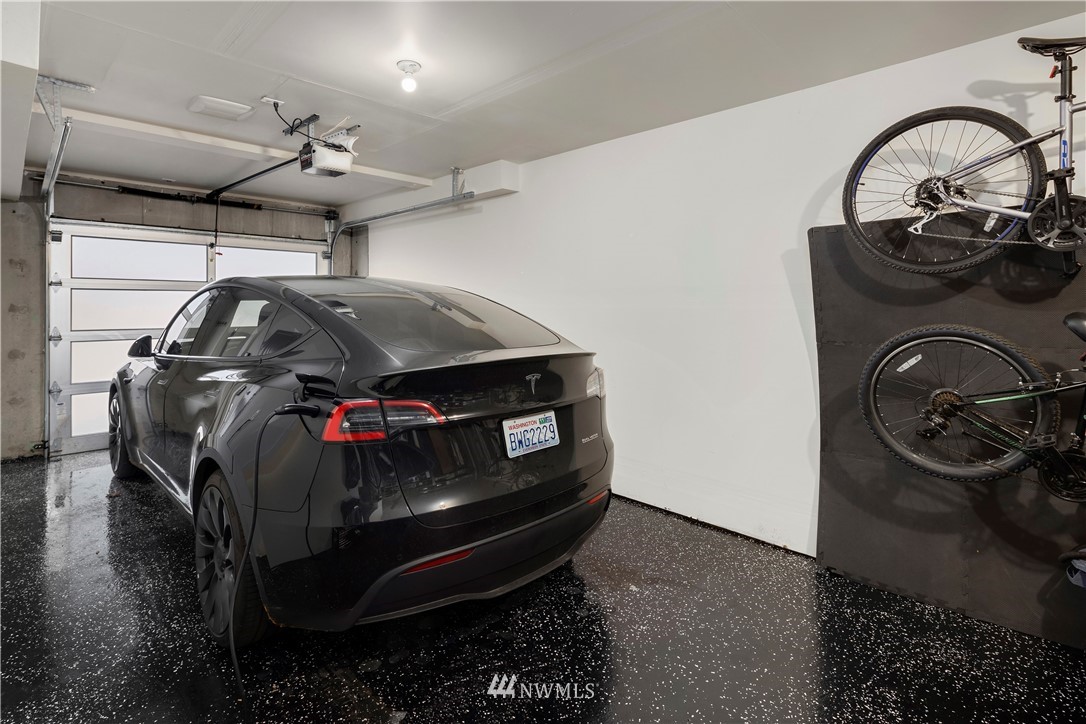 2379 Harbor Avenue Southwest Seattle, WA 98126 - Photo 24 of 28