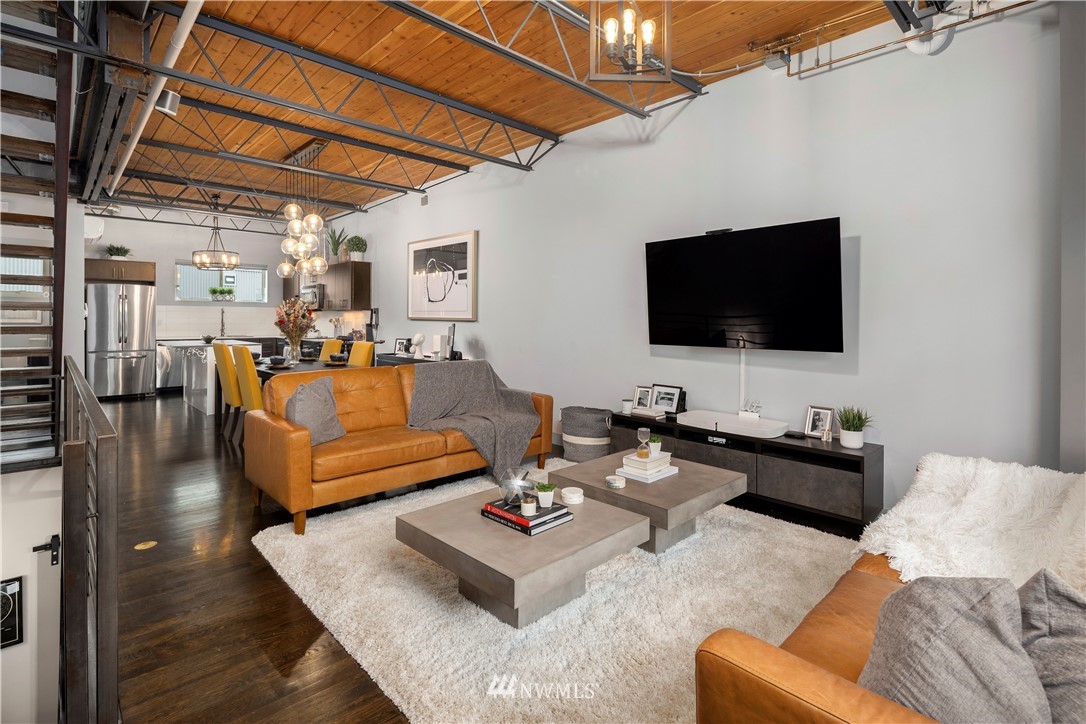 2379 Harbor Avenue Southwest Seattle, WA 98126 - Photo 6 of 28