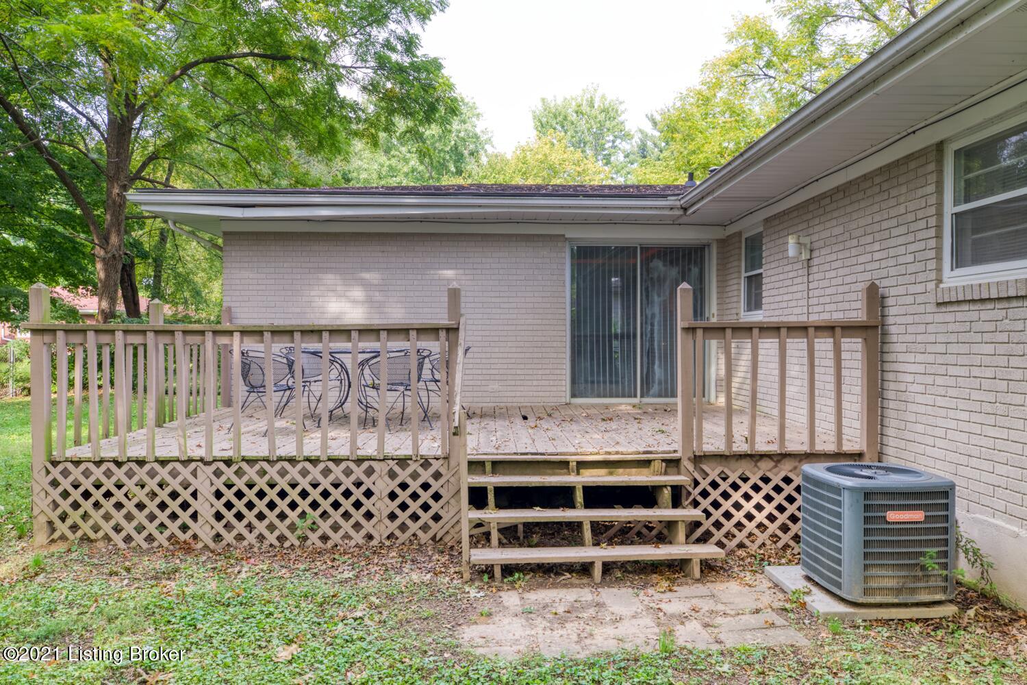 2204 Peaslee Road Louisville, KY 40216 - Photo 26 of 29 GSP-2204_Peaslee_Rd-26