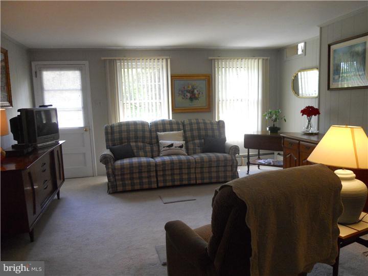 360 West Valley Road Wayne, PA 19087 - Photo 11 of 21 Family Room