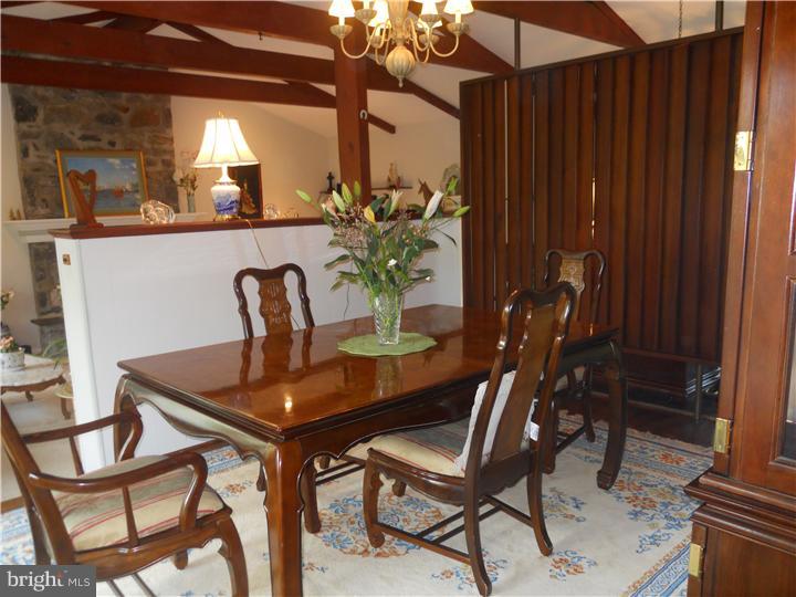 360 West Valley Road Wayne, PA 19087 - Photo 9 of 21 Dining Room