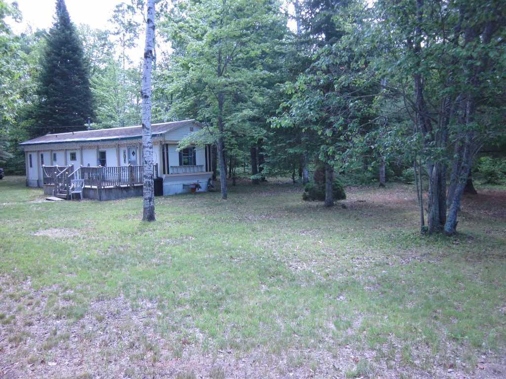 5117 Sunset Trail Road Northeast Kalkaska, MI 49646 - Photo 3 of 35 1829406-2.JPG