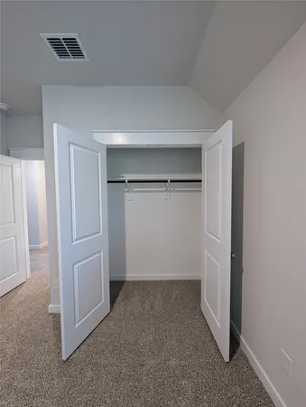 $2,100 | 140 Hartson Drive, Taylor, TX 76574