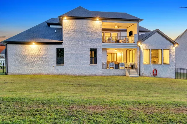 $1,549,900 | 647 Concord Drive, Gallatin, TN 37066