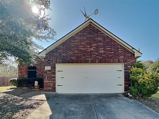 $2,650 | 7314 Chapel Mesa Court, Dallas, TX 75249