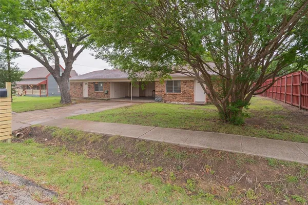$1,525 | 306 West Marble Street, Wylie, TX 75098