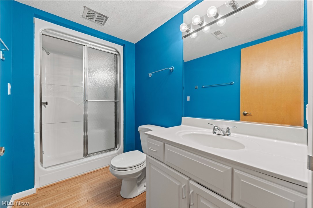 1049 North Medina Line Road Akron, OH 44333 - Photo 31 of 50 Gallery Image 31