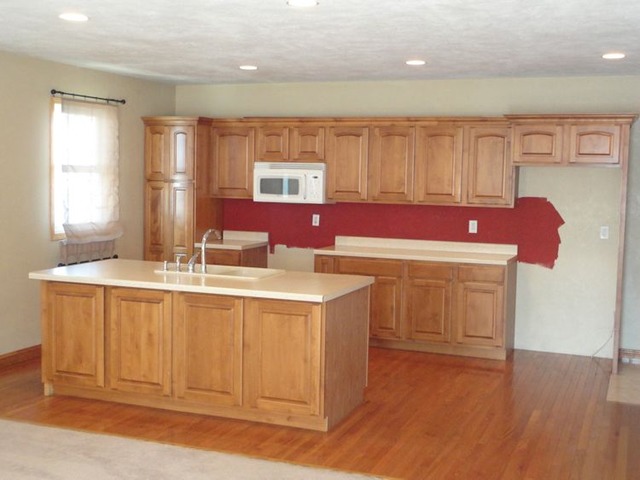 1028 North 9th Street Rochelle, IL 61068 - Photo 2 of 9