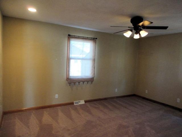 1028 North 9th Street Rochelle, IL 61068 - Photo 4 of 9