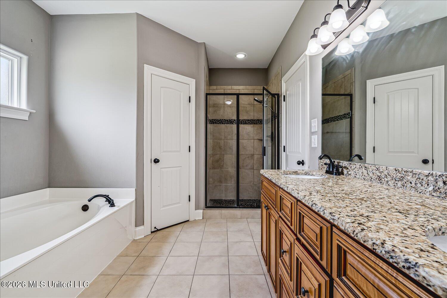 3033 Raspberry Red Cove Southaven, MS 38672 - Photo 16 of 29 16-3078054mi-17-3033 Raspberry Red Cv
