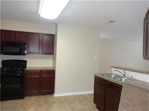 $1,945 | 16823 Accolade Way, Conroe, TX 77385