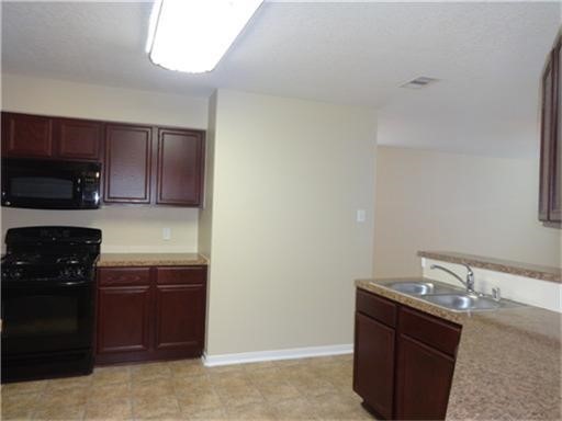 16823 Accolade Way Conroe, TX 77385 - Photo 2 of 20