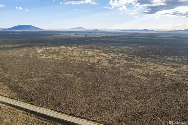 a view of yard with ocean view