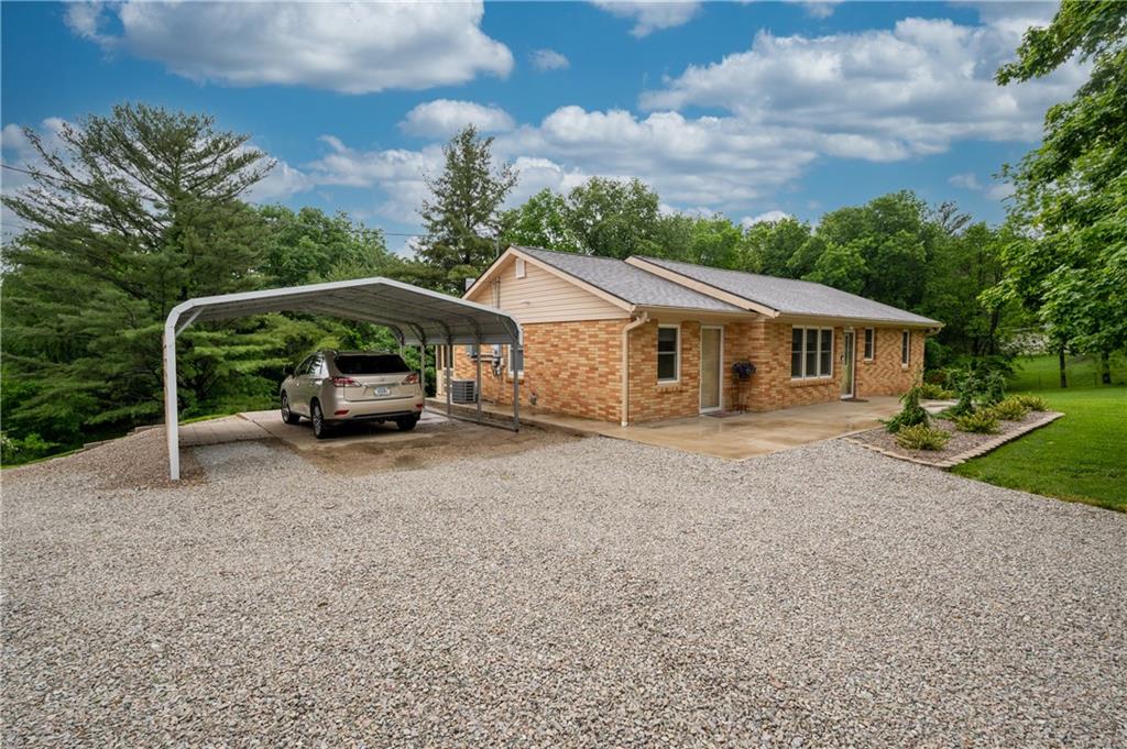 6837 3 Notch Road Nashville, IN 47448 - Photo 3 of 53 Gallery Image 3