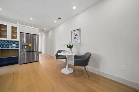 $680,000 | 273 Havre Street, Unit 4, Boston, MA 02128