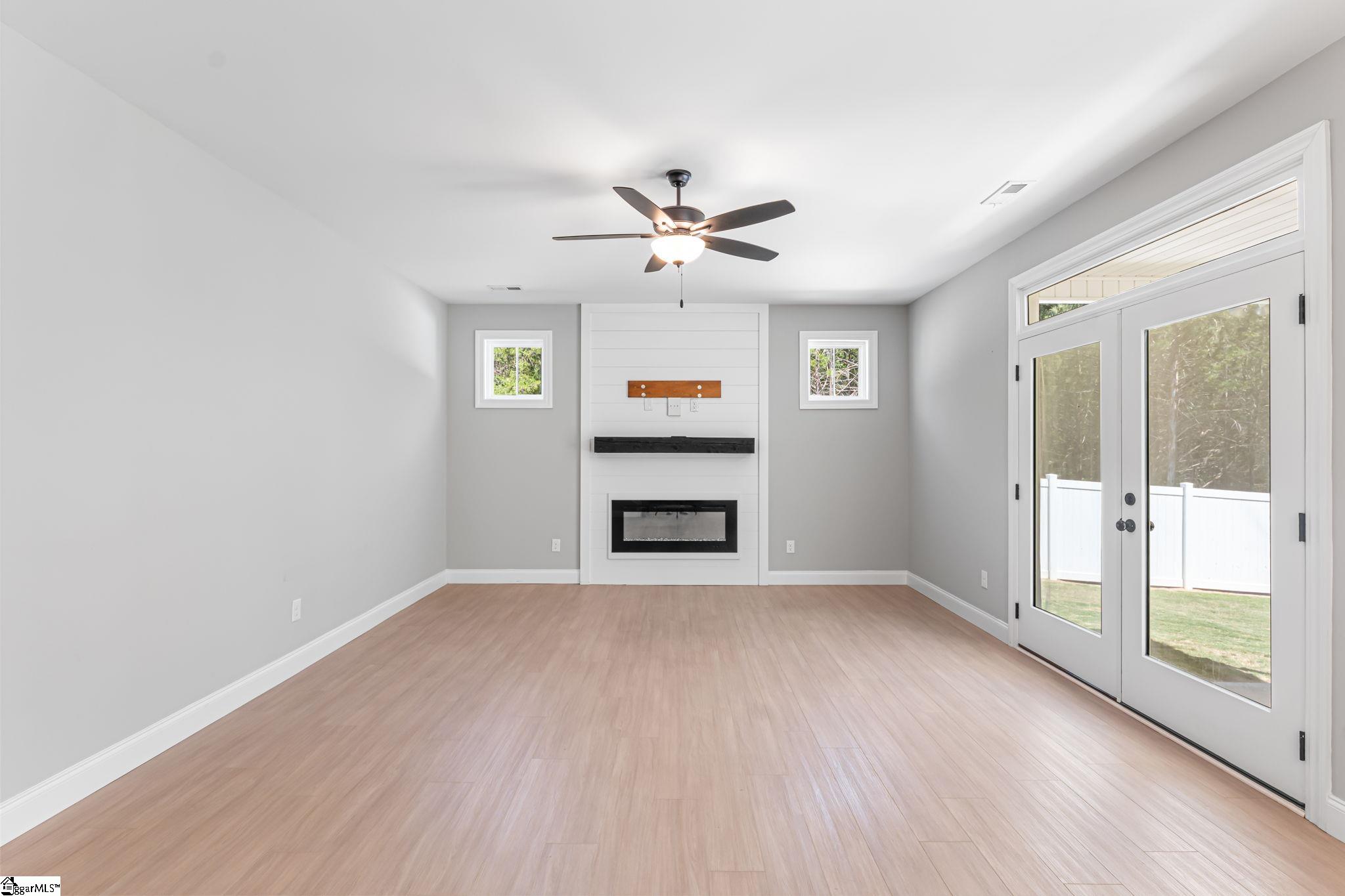 237 Black Road Simpsonville, SC 29680 - Photo 14 of 48