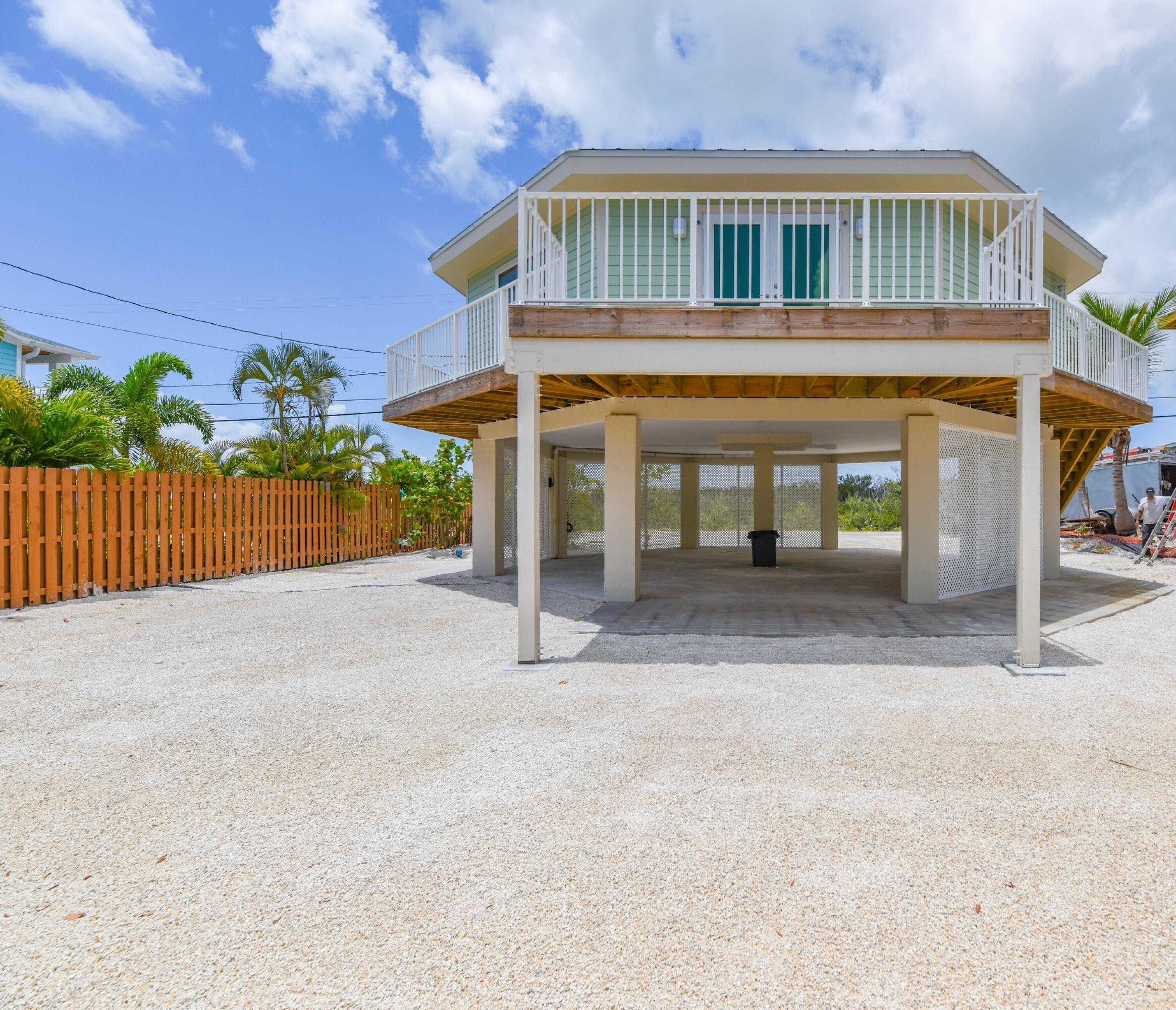 273 Indies Road Summerland Key, FL 33042 - Photo 25 of 37 Backyard