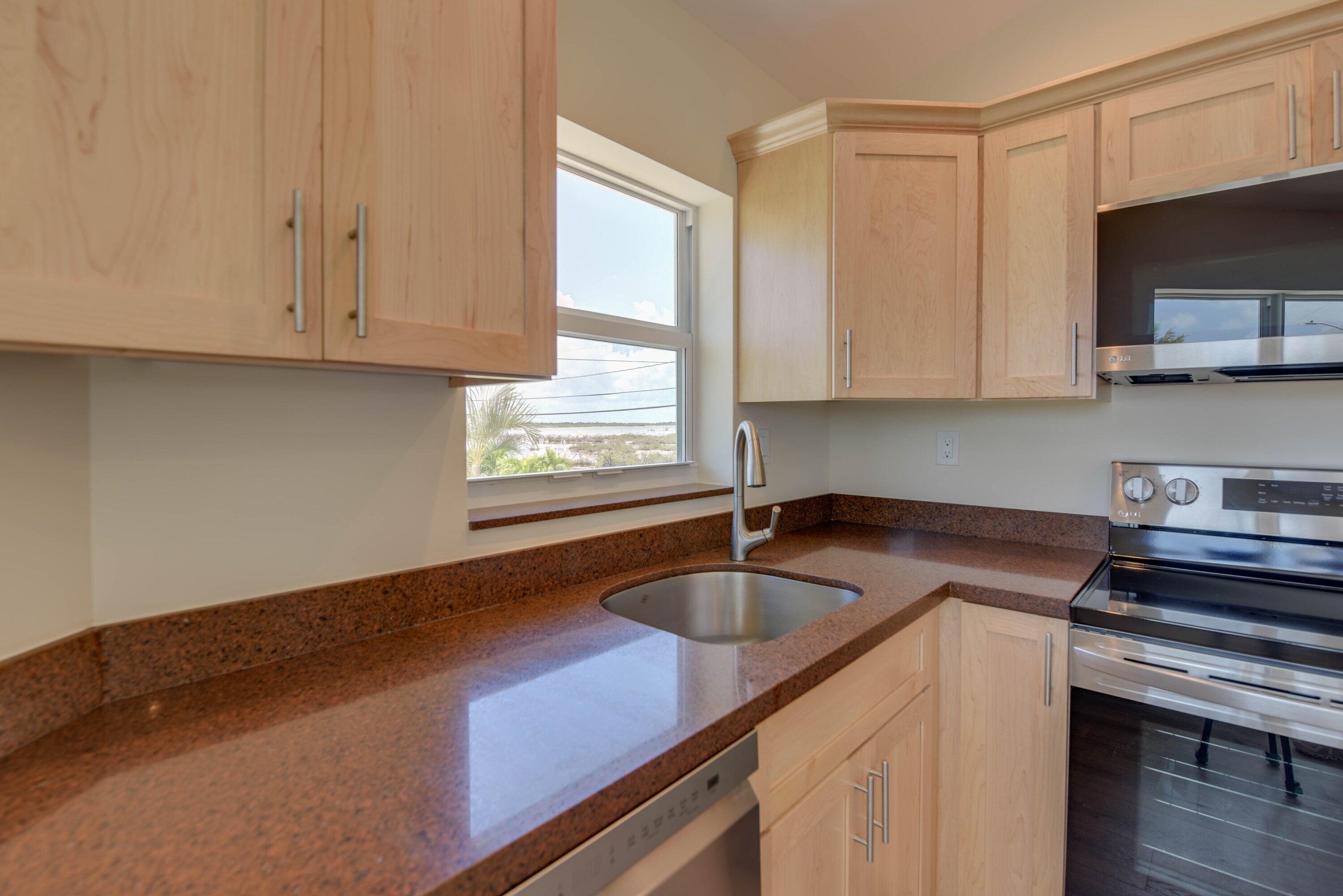 273 Indies Road Summerland Key, FL 33042 - Photo 6 of 37 Quality wood cabinets