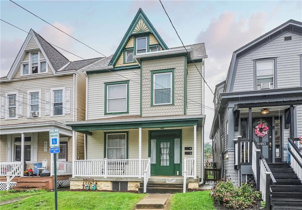911 Russellwood Avenue McKees Rocks, PA 15136 - Photo 1 of 25
