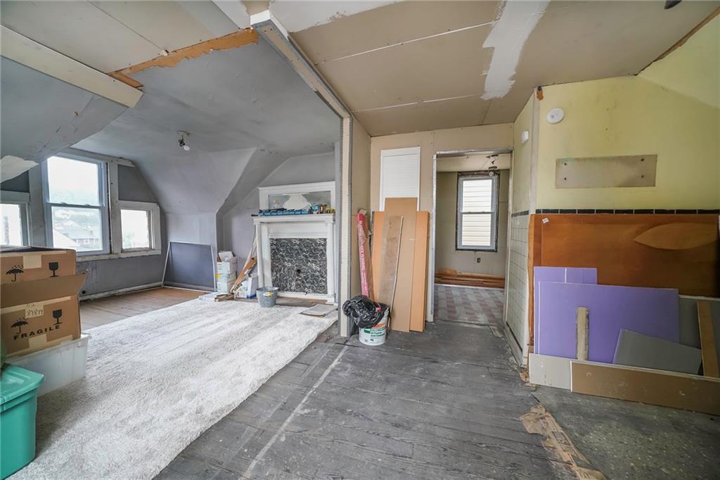 911 Russellwood Avenue McKees Rocks, PA 15136 - Photo 20 of 25 3rd floor unit could be finished off and rented