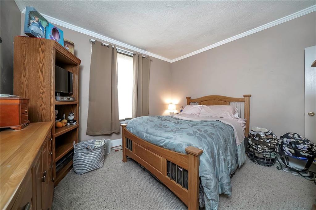 911 Russellwood Avenue McKees Rocks, PA 15136 - Photo 10 of 25 2nd floor master bedroom