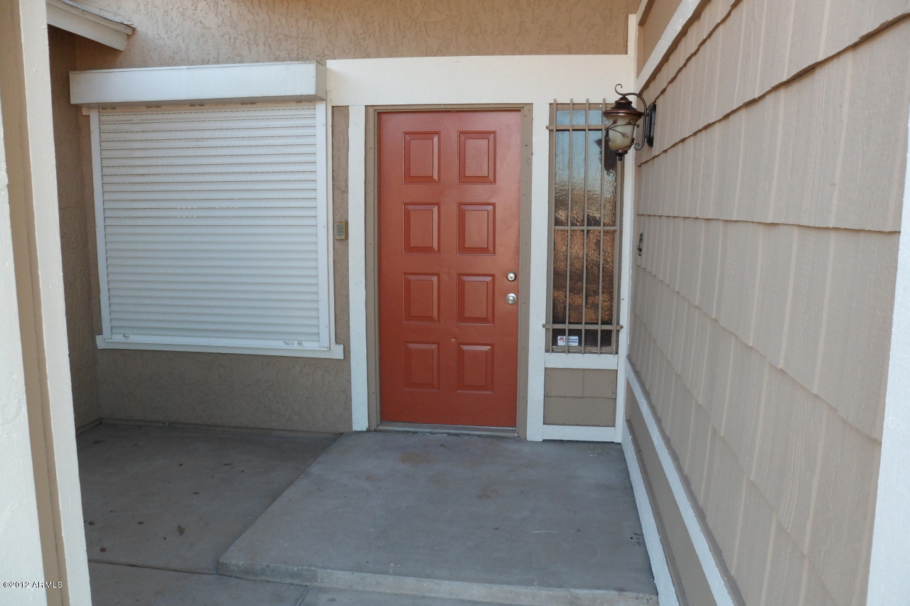 1625 East Apollo Road Phoenix, AZ 85042 - Photo 3 of 25 SAM_0173
