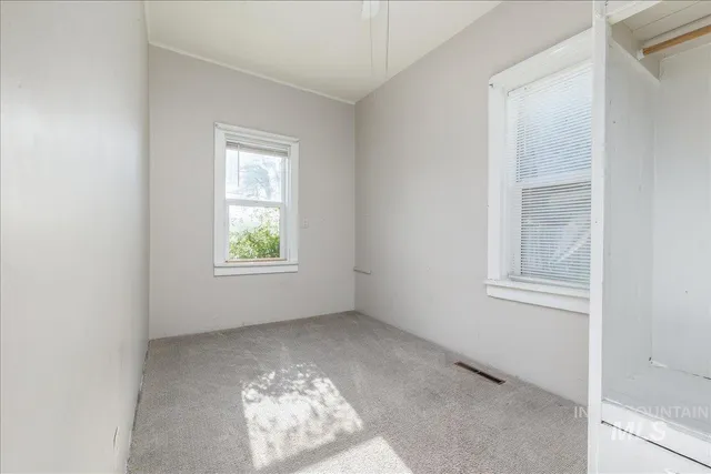 $285,000 | 912 East Amity Avenue, Nampa, ID 83686