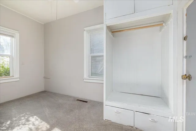 $285,000 | 912 East Amity Avenue, Nampa, ID 83686