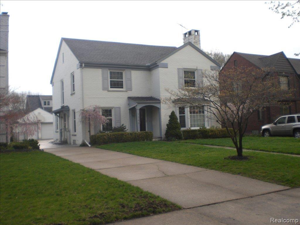 1342 Whittier Road Grosse Pointe, MI 48230 - Photo 2 of 8 1 003