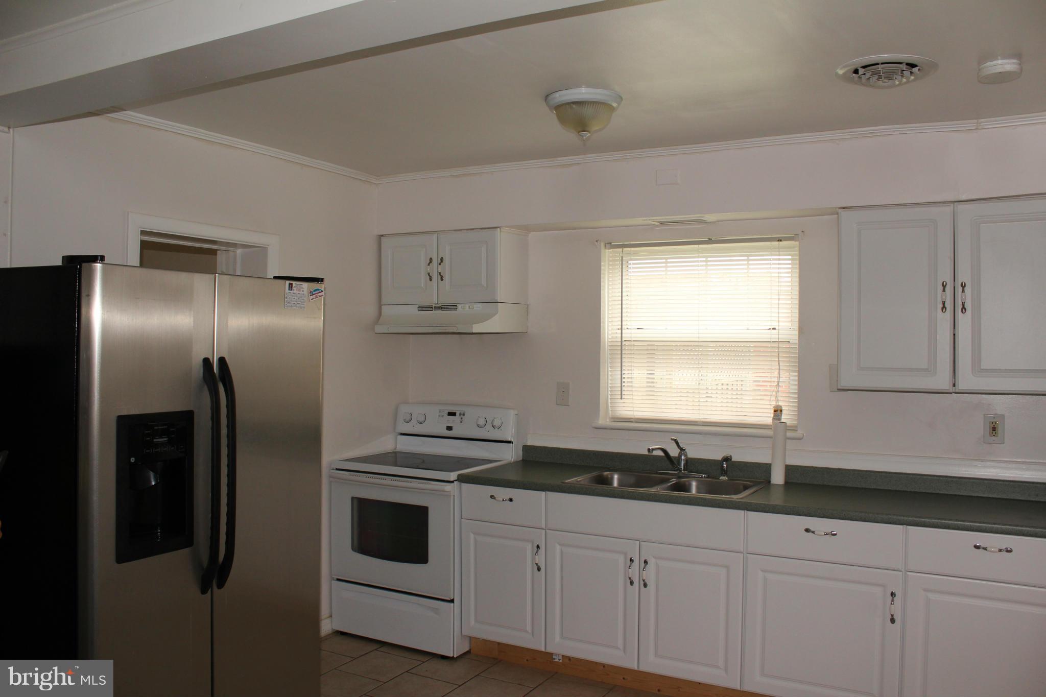 2613 Fenimore Road Silver Spring, MD 20902 - Photo 4 of 8 Kitchen